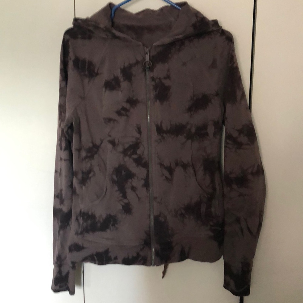 Women’s Lululemon Jacket with hood